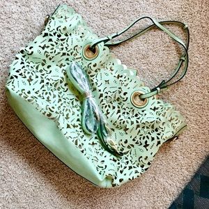 Beautiful Aldo tote bag for beach baca or everyday